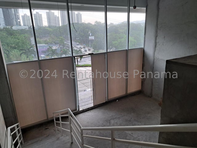 Exclusive Commercial Property